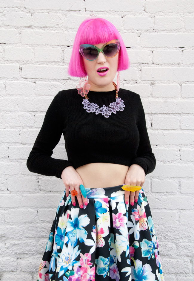 Quiz Clothing, Kanokkorn Lamlert, crop top in autumn