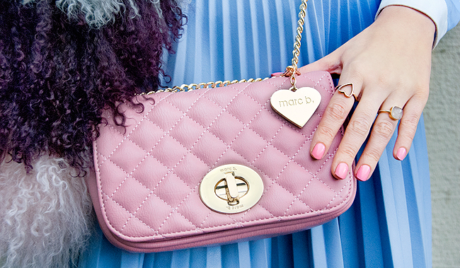 Sara is in Love with… blogger style fashion pastel look pleated skirt mongolian sheep skin scarf florence bridge miss patina cat collar shirt ego pink boots marc b. bag pink suzywan deluxe pink hair tassel earrings marc b. pink handbag, quilted bag