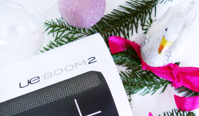 Sara is in Love with… giveaway blogger UE Boom 2 Ultimate Ears bluetooth speaker sound party gadget giveaway, UE Boom 2, bluetooth speaker