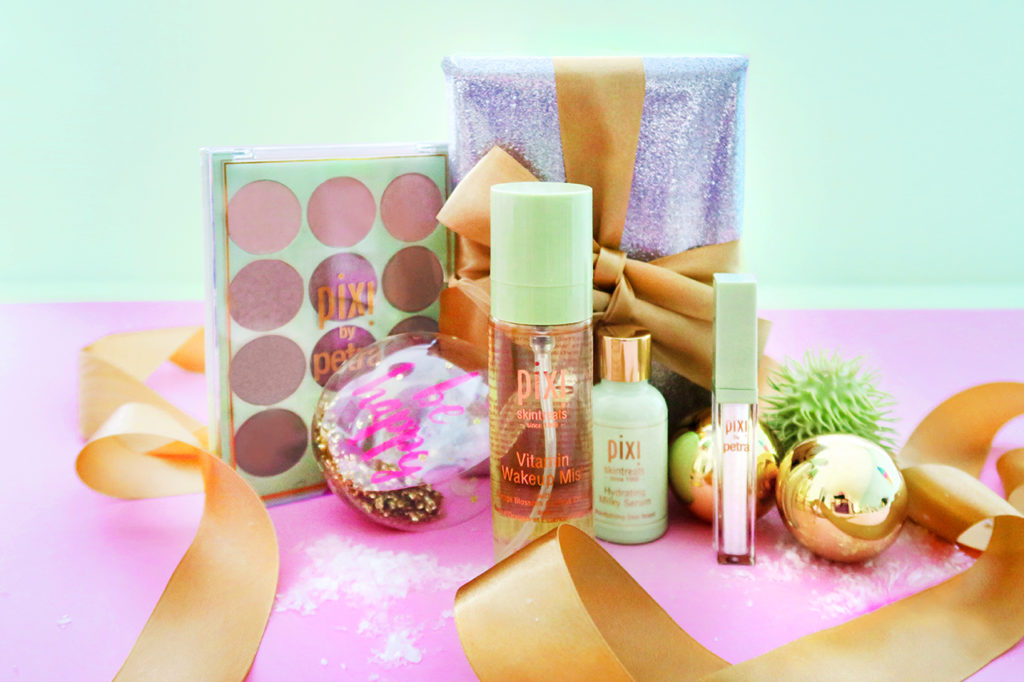 Sara is in Love with… blogger giveaway Pixi
