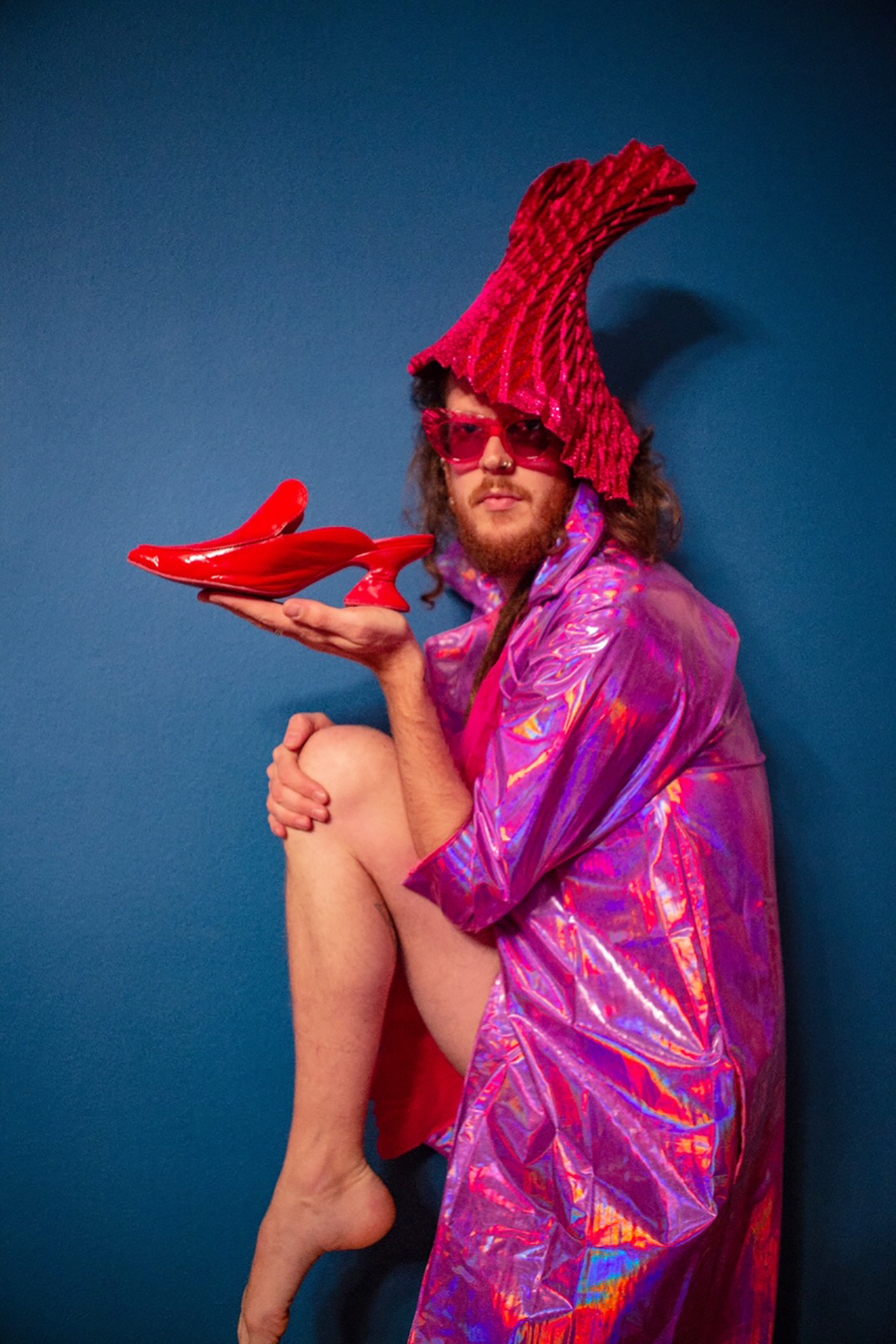 Sara is in Love with… Jacqueline Loekito genderless fashion red pink Papin Madness