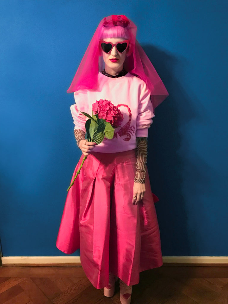 Sara is in Love with… Jacqueline Loekito genderless fashion red pink Papin Madness